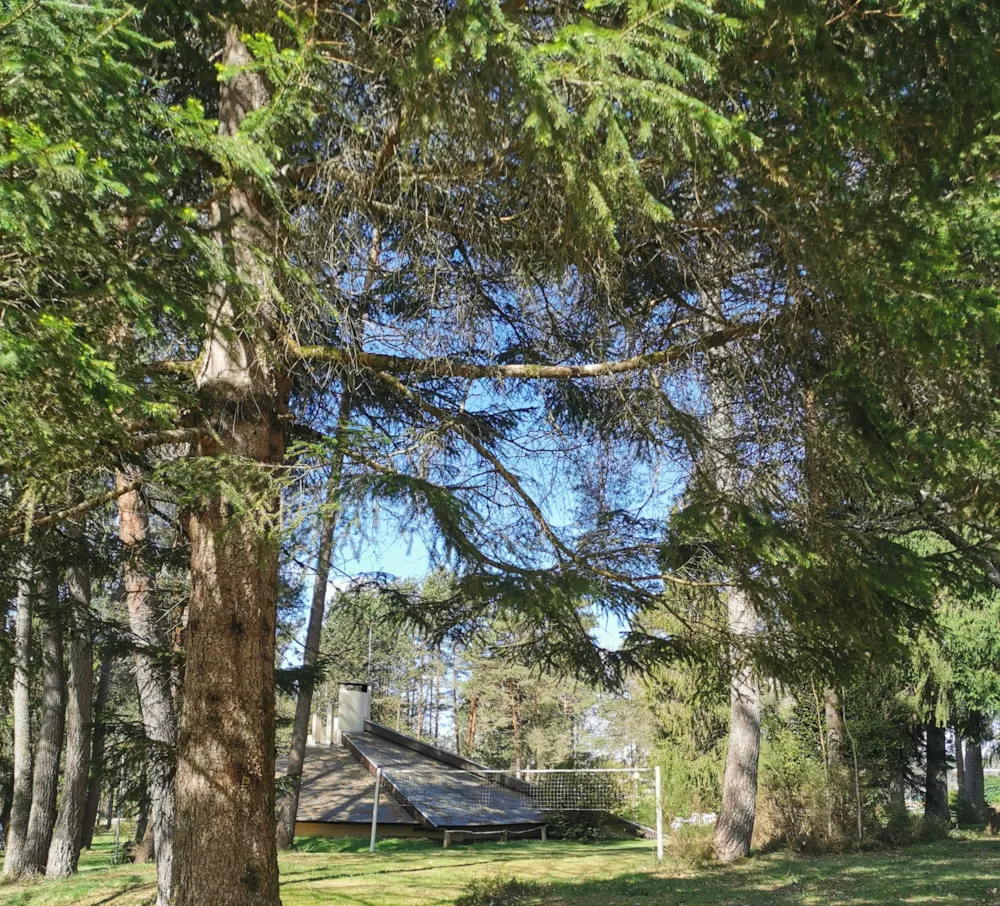 Camping Les Sapins de Correze