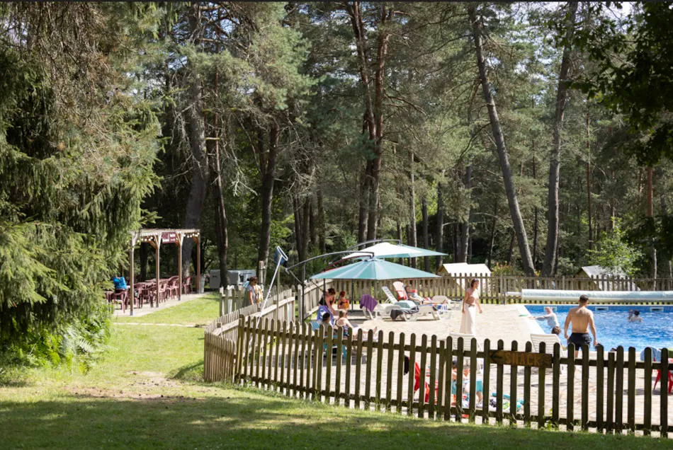 Camping Les Sapins de Correze