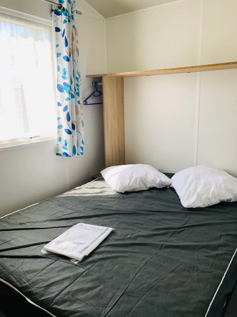 Tithome - 2 Chambres Type Mobilhome - Pièce À Vivre Toilée