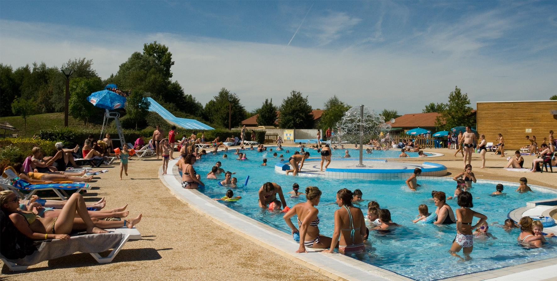 Bathing Camping Onlycamp Le Champ D'eté - Pont-De-Vaux