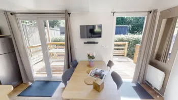 Mietunterkunft - Bungalow Confort 29M² (2 Zimmer) Überdachte Terrasse 13M² + Tv - Camping Les Vernières