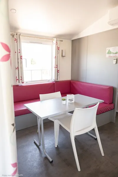 Location - Mobil Home - 2 Chambres - image n°5 - Camping Le Renom