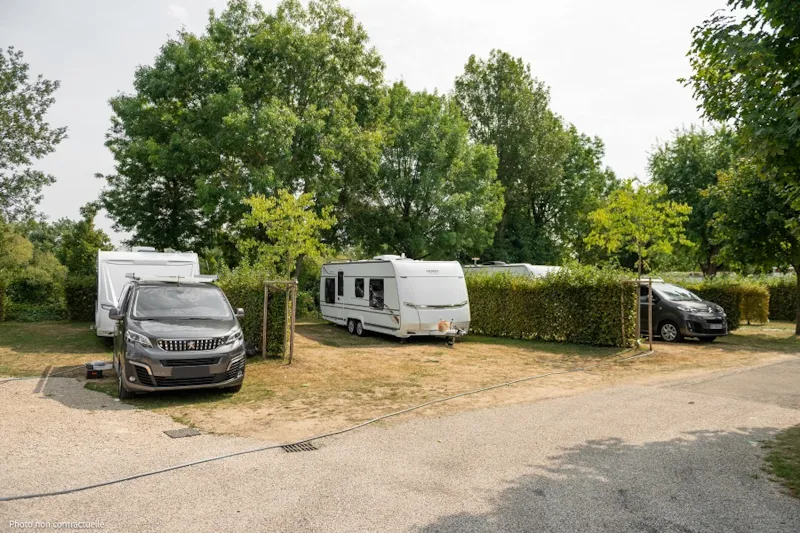 Forfait Emplacement (1 Véhicule / Avec Électricité)