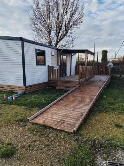 Location - Mobil-Home Pmr - image n°1 - Camping Le Renom