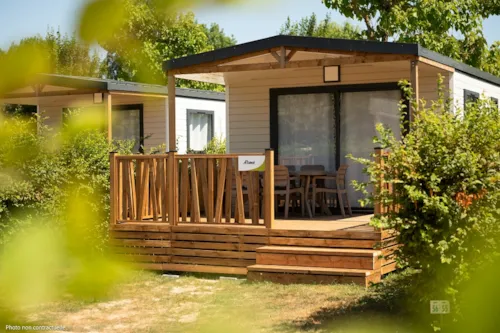 Accommodation - Mobile Home Confort Per Night - image n°2 - Camping Le Renom