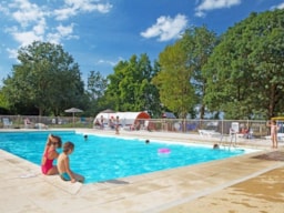 Camping L'Isle Verte - image n°11 - Roulottes