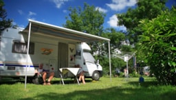 Kampeerplaats(en) - Kampeerplaats Forfait Confort Elektriciteit - Camping L'Isle Verte