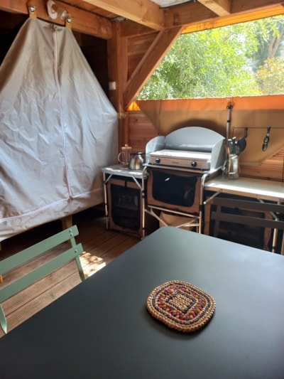 Wooden hut MIRALOIRE - without toilet blocks