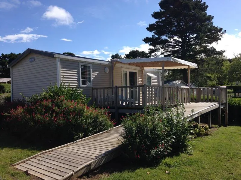 Mietunterkunft - Mobilheim Confort 29M² (2 Schlafzimmer) + Terrasse Ausgestattet Für Behindertes - Flower Camping Le Conleau