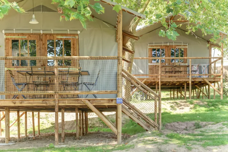 Cabane Lodge Bois Sur Pilotis Standard 38M² (2 Chambres) Dont Terrasse Couverte De 8M²