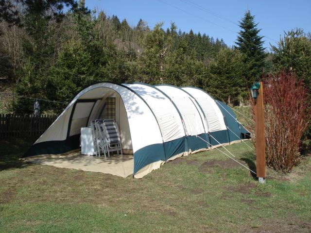 Emplacement - Emplacement Tente Familiale + Voiture - Camping Hirschegg