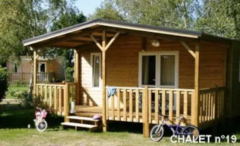 Mietunterkunft - Standard Chalet 18M² 2/4 P. (1 Zimmer) + Überdacht Terrasse - Flower Camping du Lac de La Chausselière