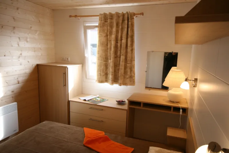 Confort Chalet 40M² 4/6 P. (2 Chambres) + Terrasse Couverte