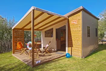 Mietunterkunft - Standard Funflower 23M² 2/4 P. (2 Zimmer) + Überdachte Terrasse 7M² - Flower Camping du Lac de La Chausselière