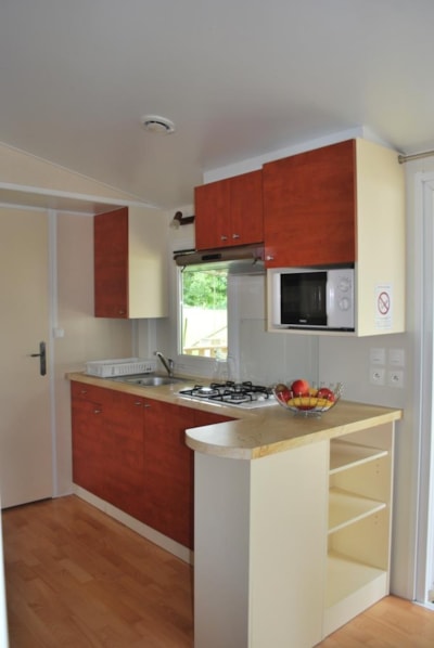 Confort Mobile-home 32m² 4/6 p. (3 bedrooms) + sheltered terrace