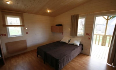 Standard Chalet 24m² Wheelchair friendly  (1 bedroom) + covered terrace