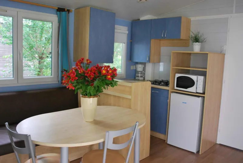 Standard Mobil Home Louisiane 28M² 4/6 P. (2 Chambres) + Terrasse Couverte