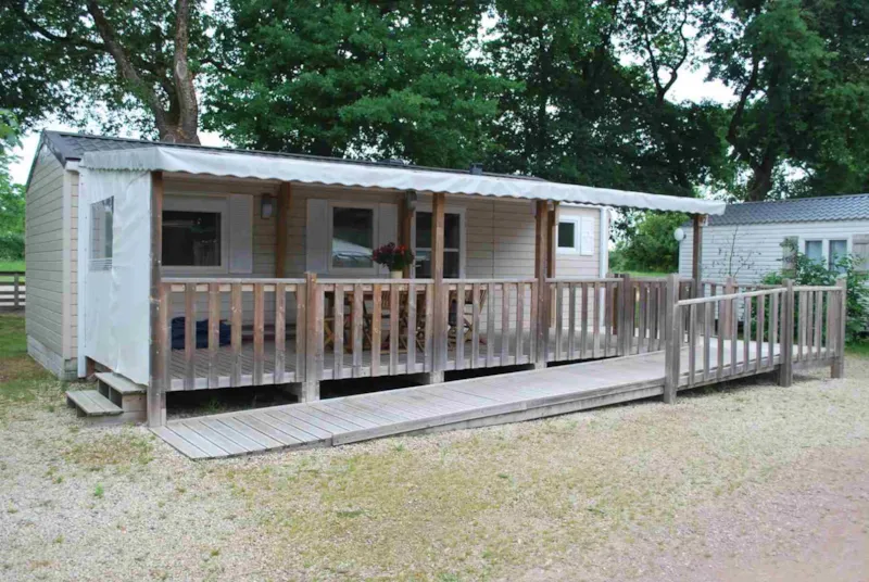 Confort Mobil-Home 36M² Pmr 4/6 P. (2 Chambres) + Terrasse Couverte