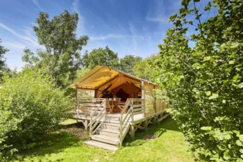 Mietunterkunft - Standard Lodge Victoria 4/5 P. (2 Zimmer) + Teilweise Überdachte Terrasse - Flower Camping du Lac de La Chausselière