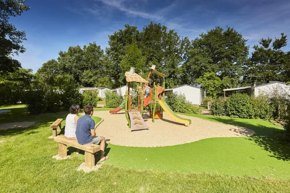 Flower Camping du Lac de La Chausselière