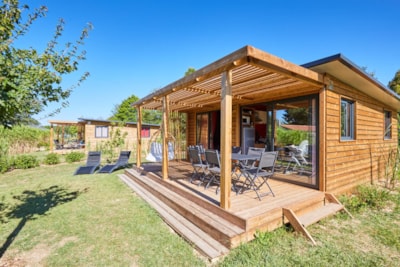 Premium Chalet Ottawa 33m² 6 p. (3 bedrooms) + sheltered terrace