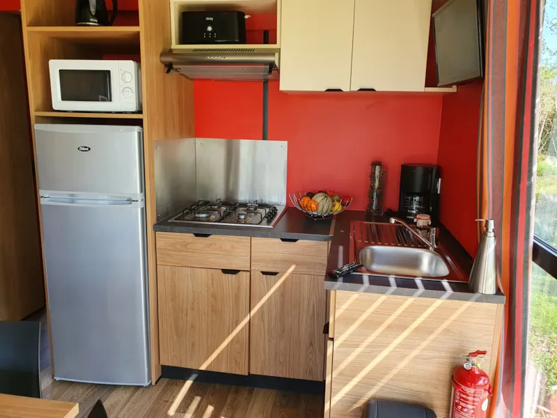 Premium Chalet Nouméa 25M² 5 P. (2 Chambres) + Climatisation + Terrasse Couverte