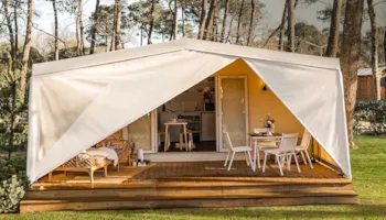 Mietunterkunft - Cocosweet Standard 19M² 2/4 P. (1 Zimmer) + Überdachte Terrasse - Flower Camping du Lac de La Chausselière