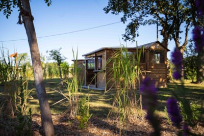 Package Premium Freecamp Guinguette - with private facilities + Kitchen