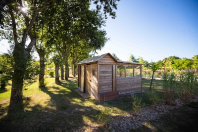 Package Premium Freecamp Guinguette - with private facilities + Kitchen