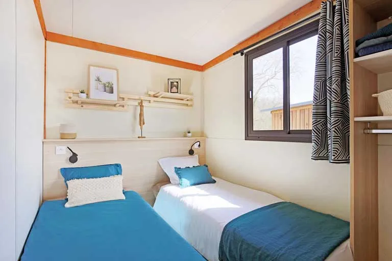 Premium Chalet Camélia 33 M²  6 P. (3 Chambres) + Climatisation + Terrasse Couverte Xxl