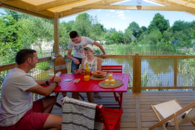 Confort Lodge COSYFLOWER 38m² 4/6 p.(2 bedrooms) + sheltered terrace