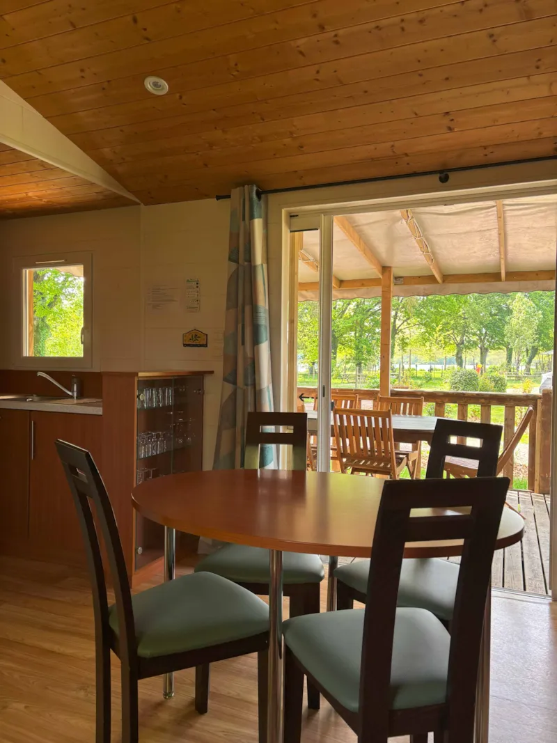 Confort Chalet 40M² 4/6 P. (2 Chambres) + Terrasse Couverte