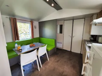 Mietunterkunft - Mobil-Home Chalet 27M² 2 Zimmer + Überdachte Terrasse - Camping Le Bernier