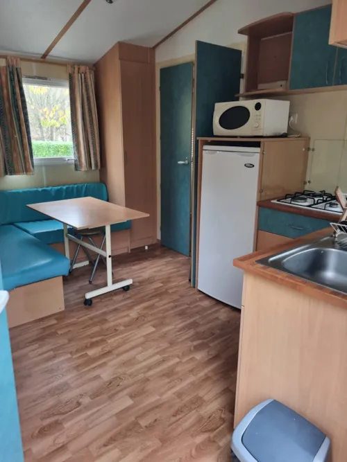 Accommodation - Mobile-Home Cerise 42 - image n°4 - CAMPING LA COMBE D'OYANS