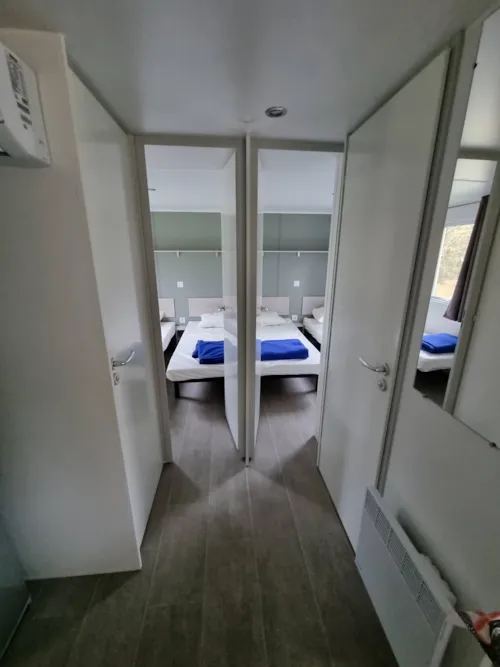 Accommodation - Mobile-Home Abricot 43 - image n°2 - CAMPING LA COMBE D'OYANS