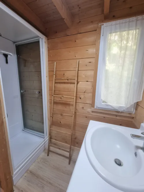 Location - Chalet Orchidée 39 - image n°6 - CAMPING LA COMBE D'OYANS