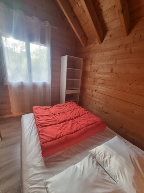 Location - Chalet Orchidée 39 - image n°7 - CAMPING LA COMBE D'OYANS