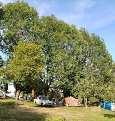 Camping pitch — 1