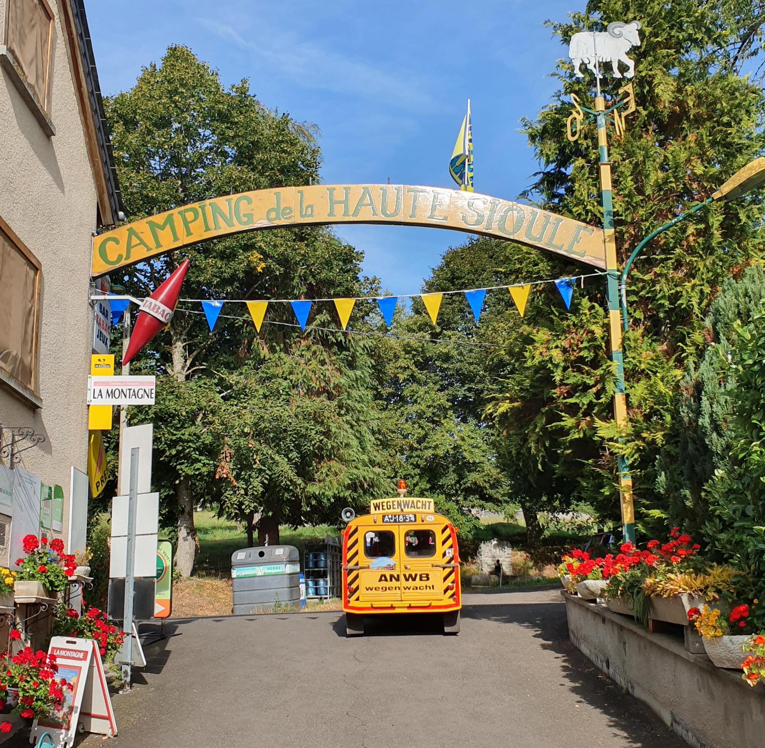 Camping de la Haute Sioule — Photo 1