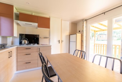 MOBILE HOME - 3 BEDROOMS — 4