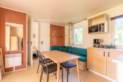 MOBILE HOME - 3 BEDROOMS — 7