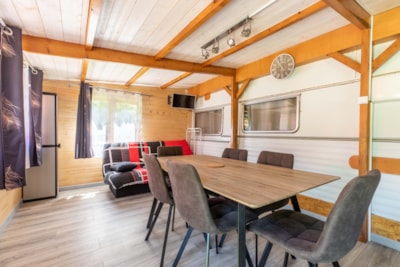 CARAVAN WITH WOODEN AWNING - WITHOUT SANITARY FACILITIES — 3