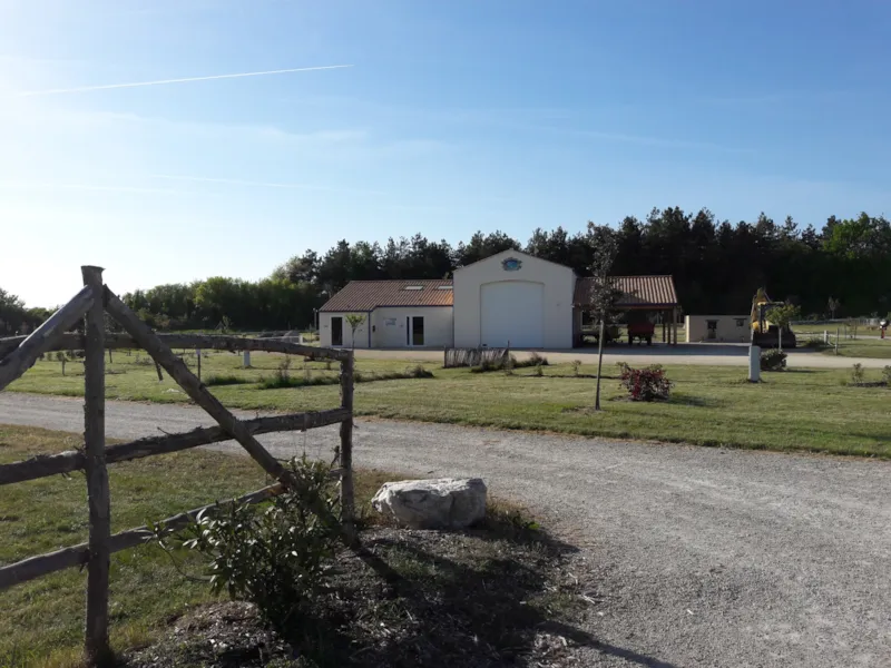 Emplacement: Tente, Caravane, Camping-Car -