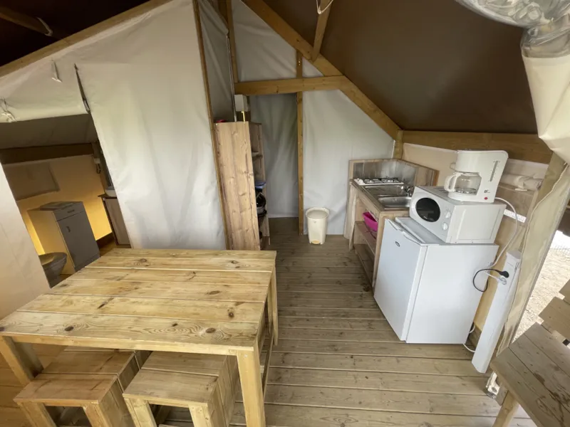 Lodge Avec Sanitaires -