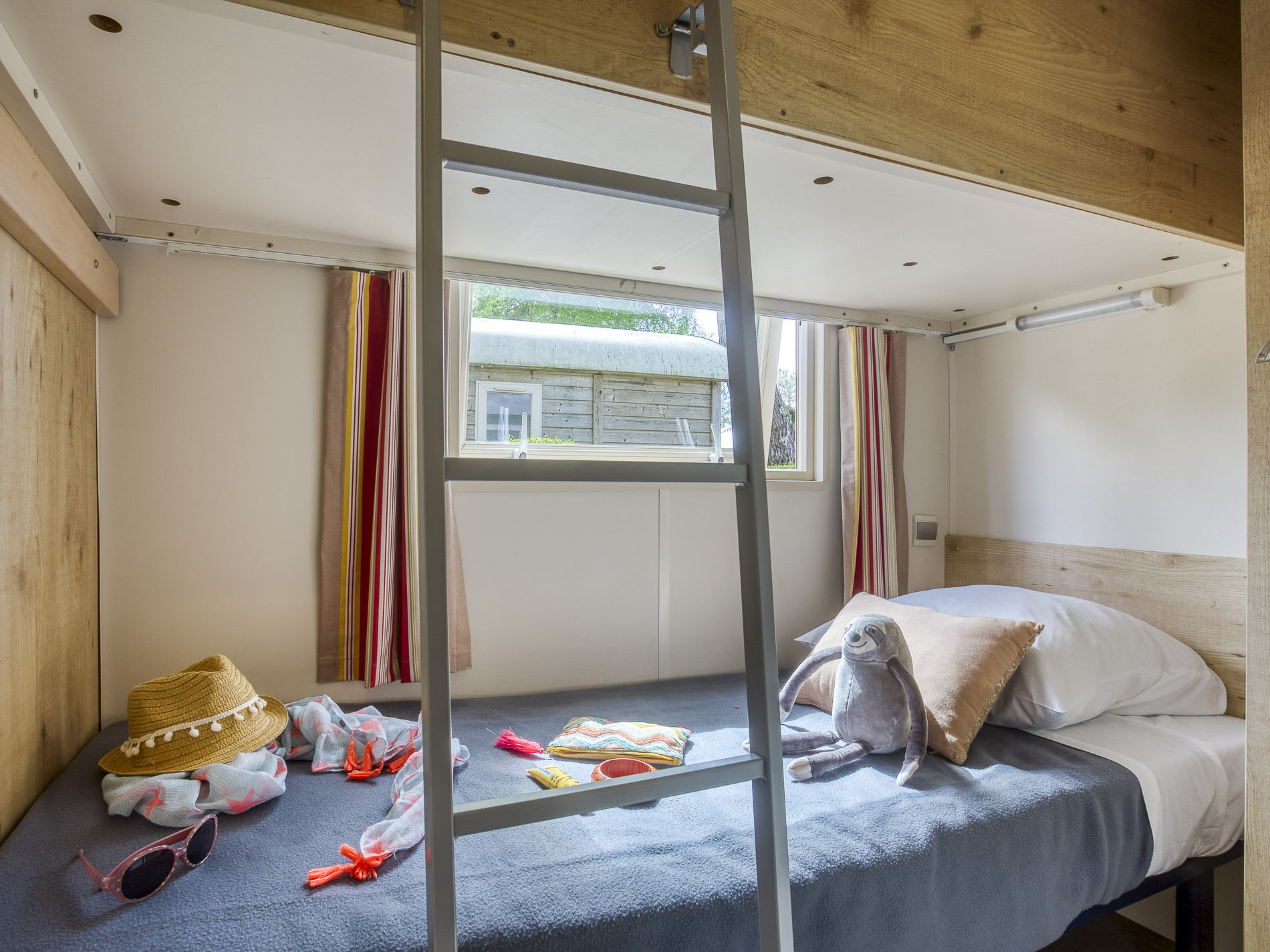 Location - Roulotte Confort 2 Chambres - 1 Sdb - Romanée – Camping Le Fort Espagnol