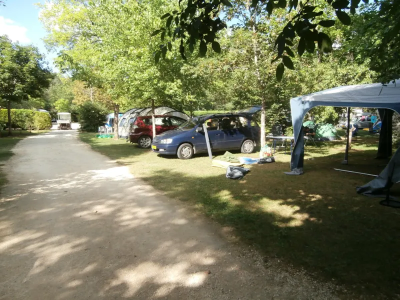 Emplacement Standard (Sans Électricité) -