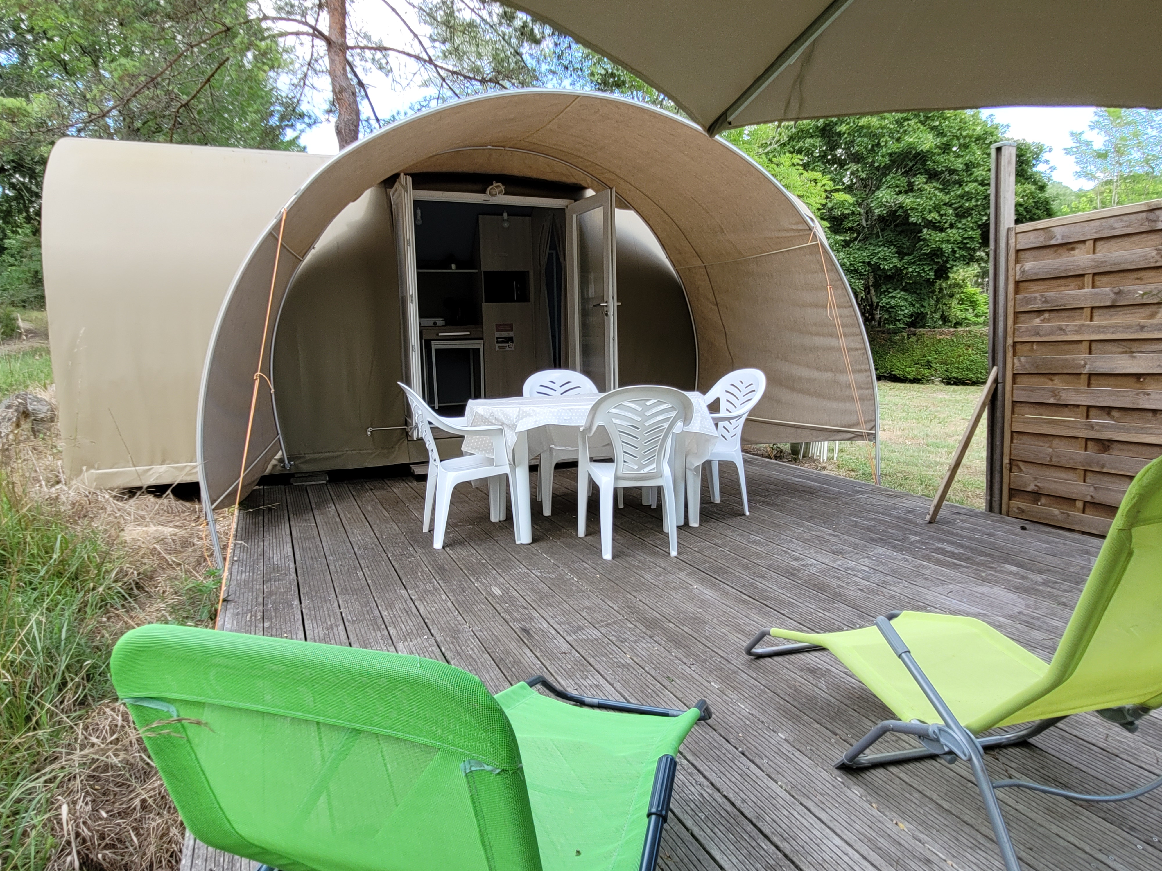 Accommodation - Unusual Accomodation - Coco Sweet 2 Bedrooms - No Bathroom - - Camping La Castillonderie