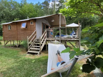Location - Insolite Premium - Cabane Lodge Africa 2 Chambres - Avec Sanitaire - - Camping La Castillonderie