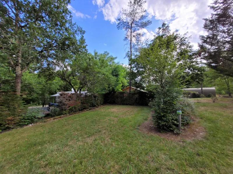 Emplacement Standard (Avec Électricité) -