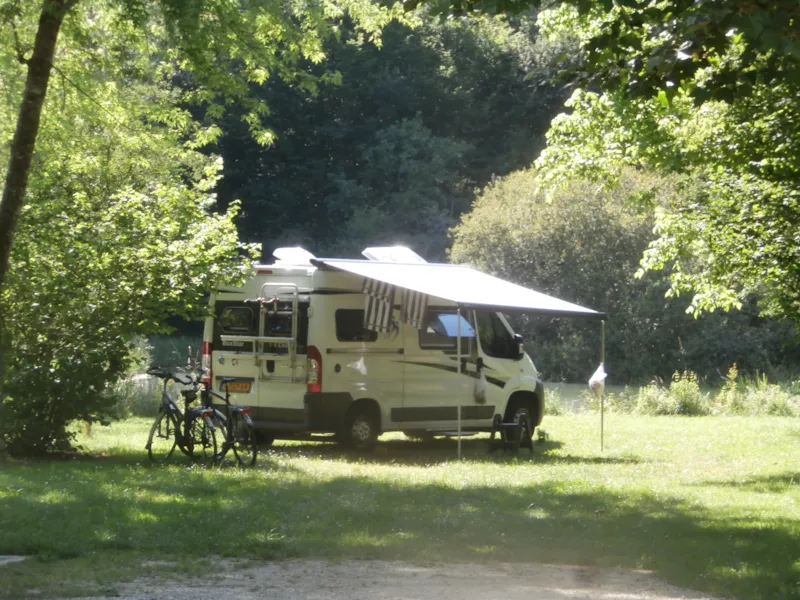 Emplacement Standard (Avec Électricité) -